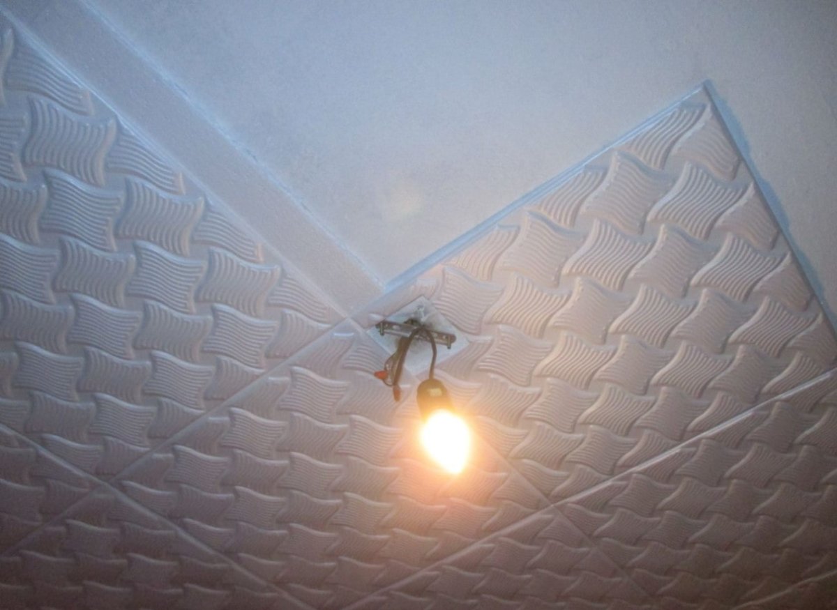 Бесшовный потолок