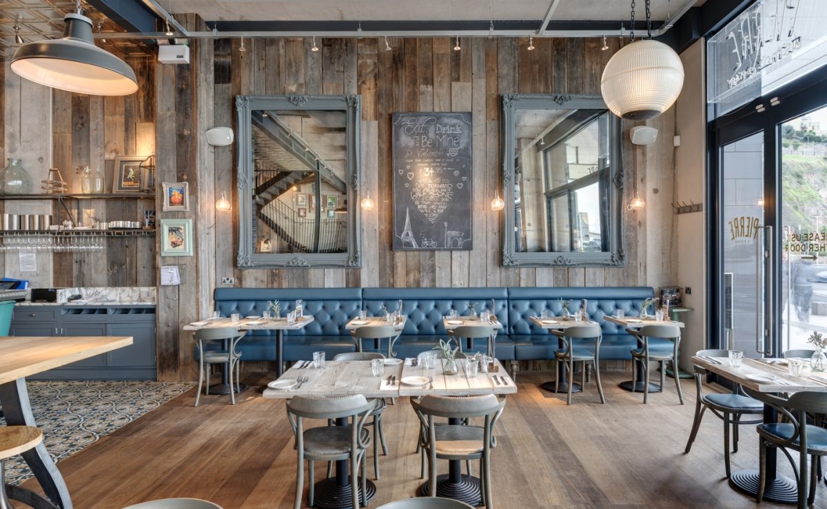 Французский ресторан интерьер