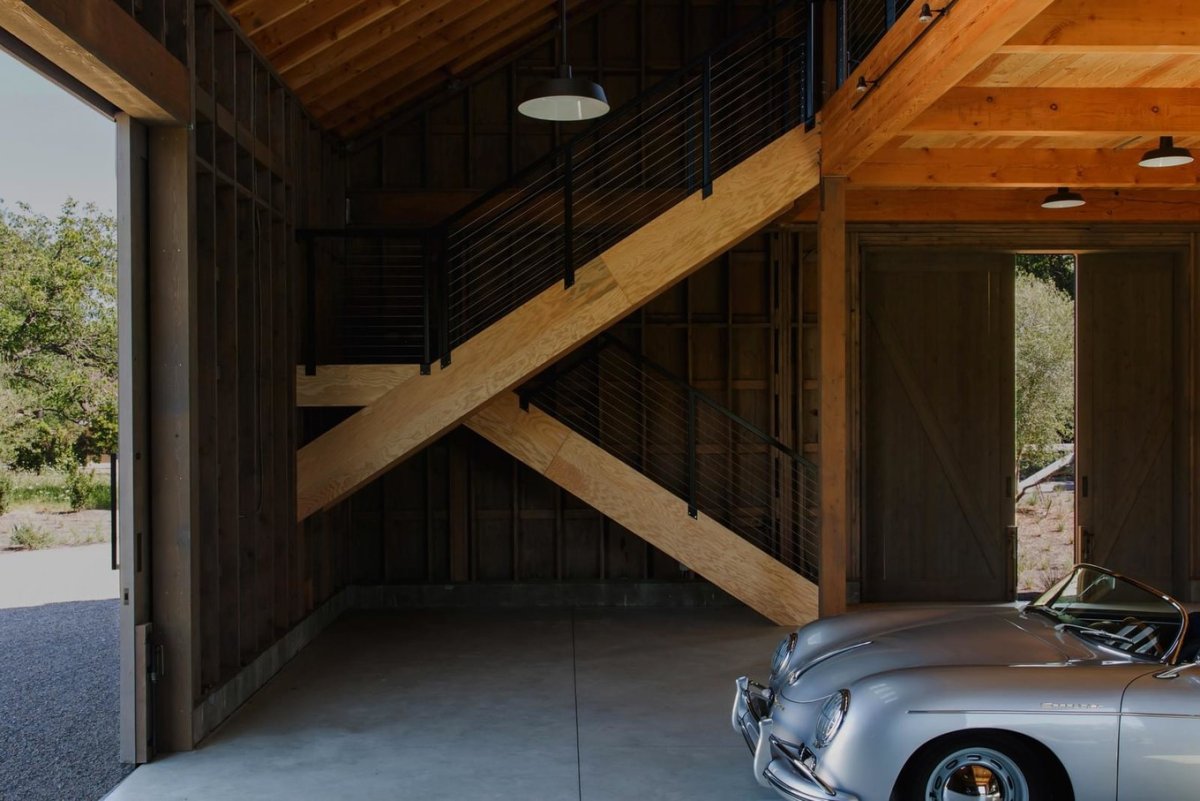 Гараж в Калифорнии
