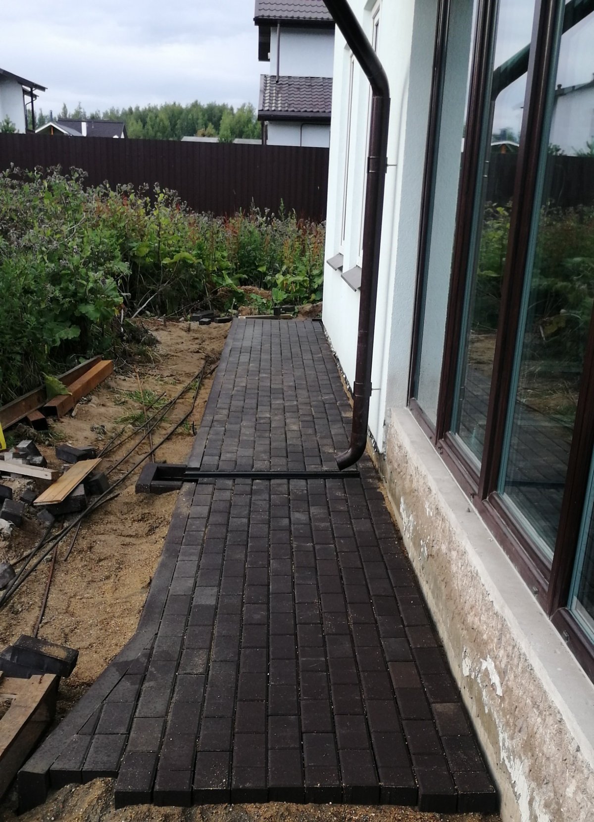 Деревянная отмостка