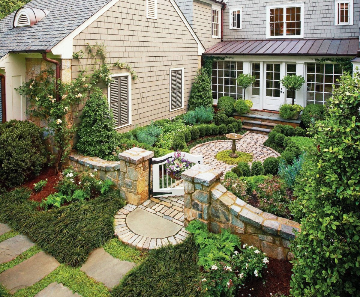 Ландшафт перед домом