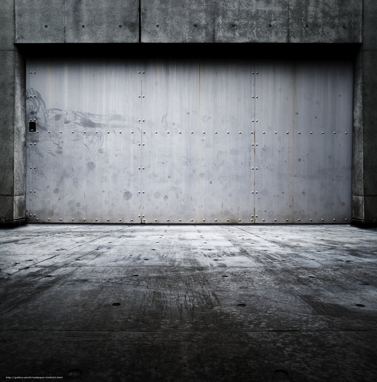 Пустой гараж