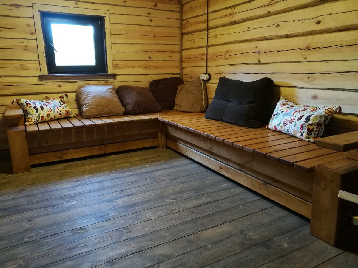 Диванчик в предбанник