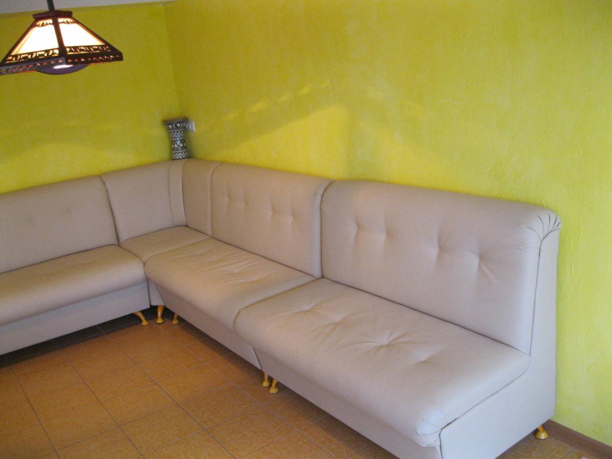 Диван в комнату отдыха