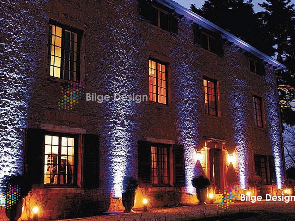 Подсветка фасада