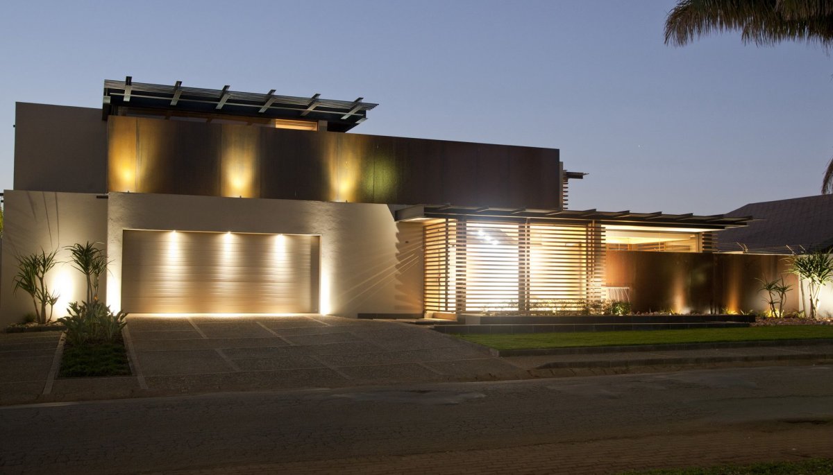 Подсветка экстерьера