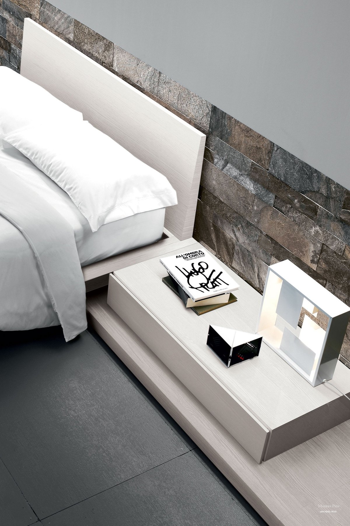 Прикроватная тумбочка easy от Novamobili