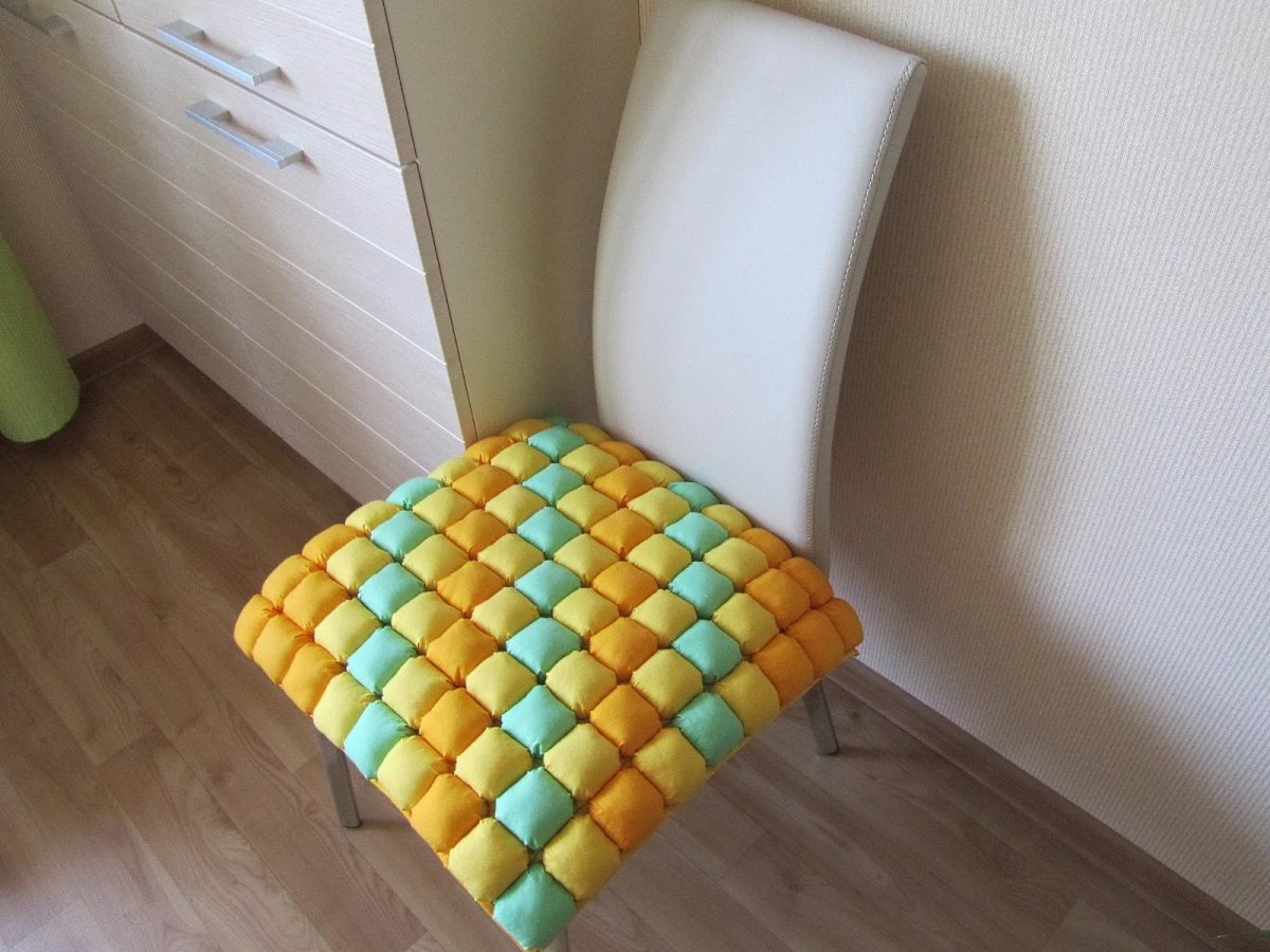 Подушка-сидушка для стульев