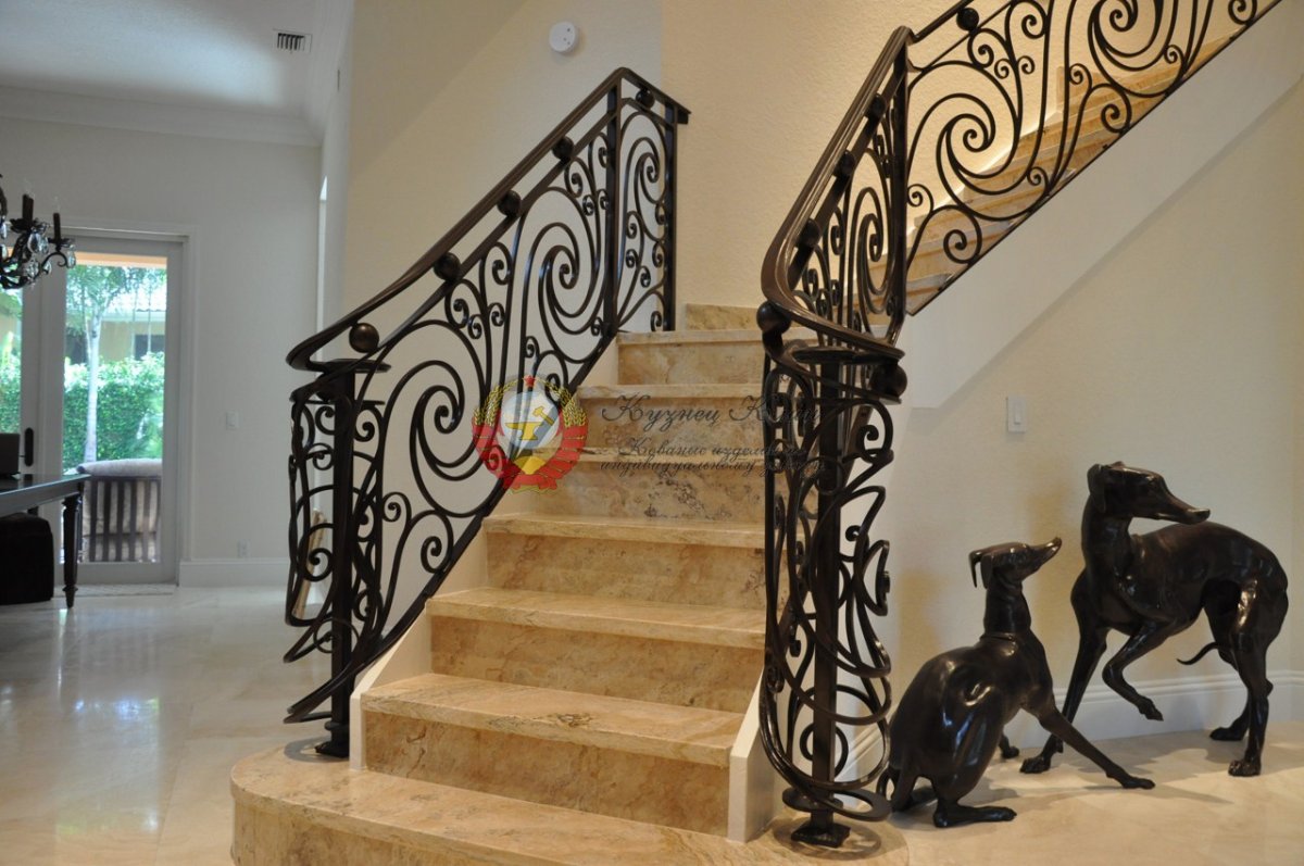 Кованые ограждения для лестниц