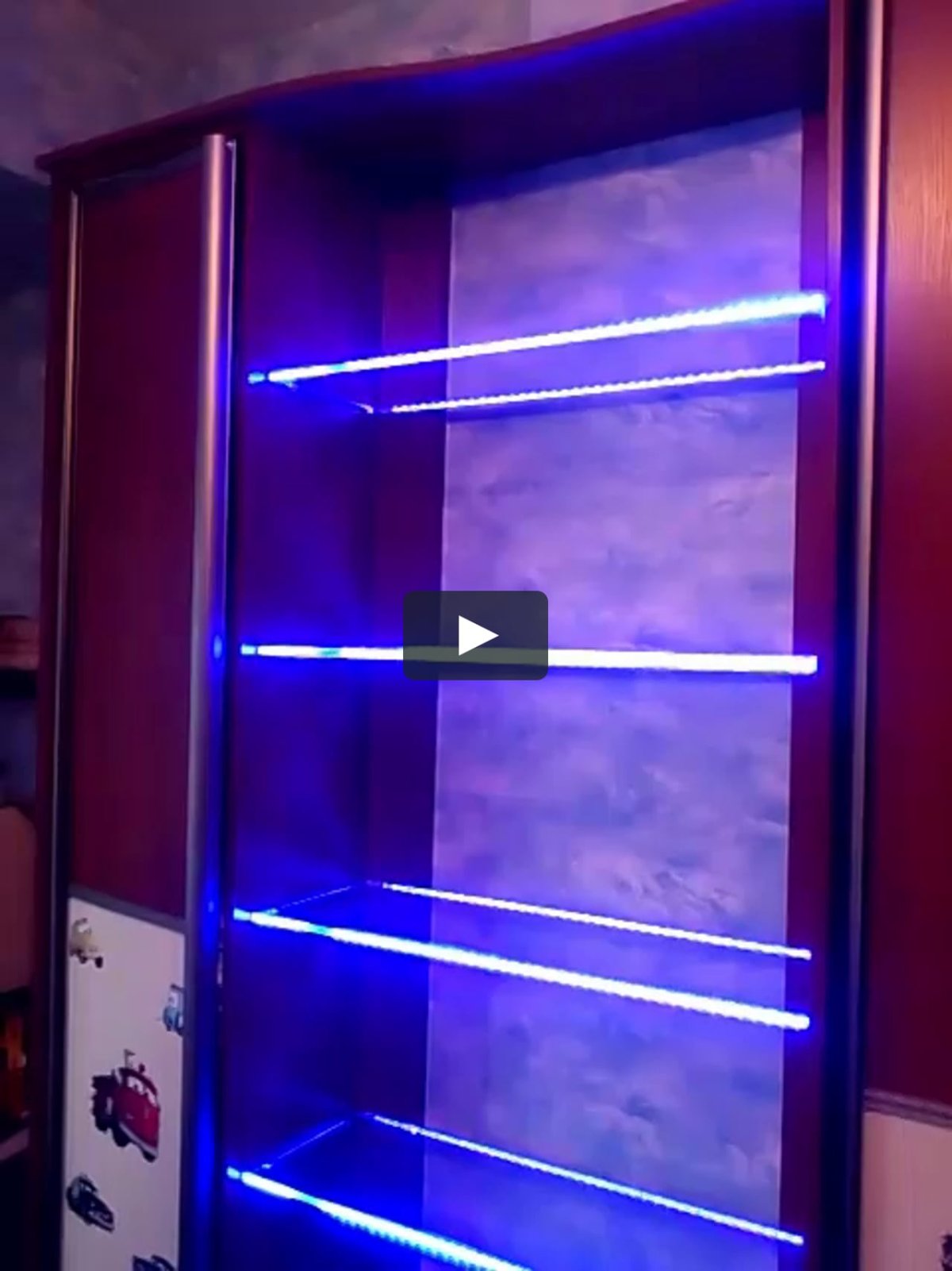 Полки с РГБ подсветкой