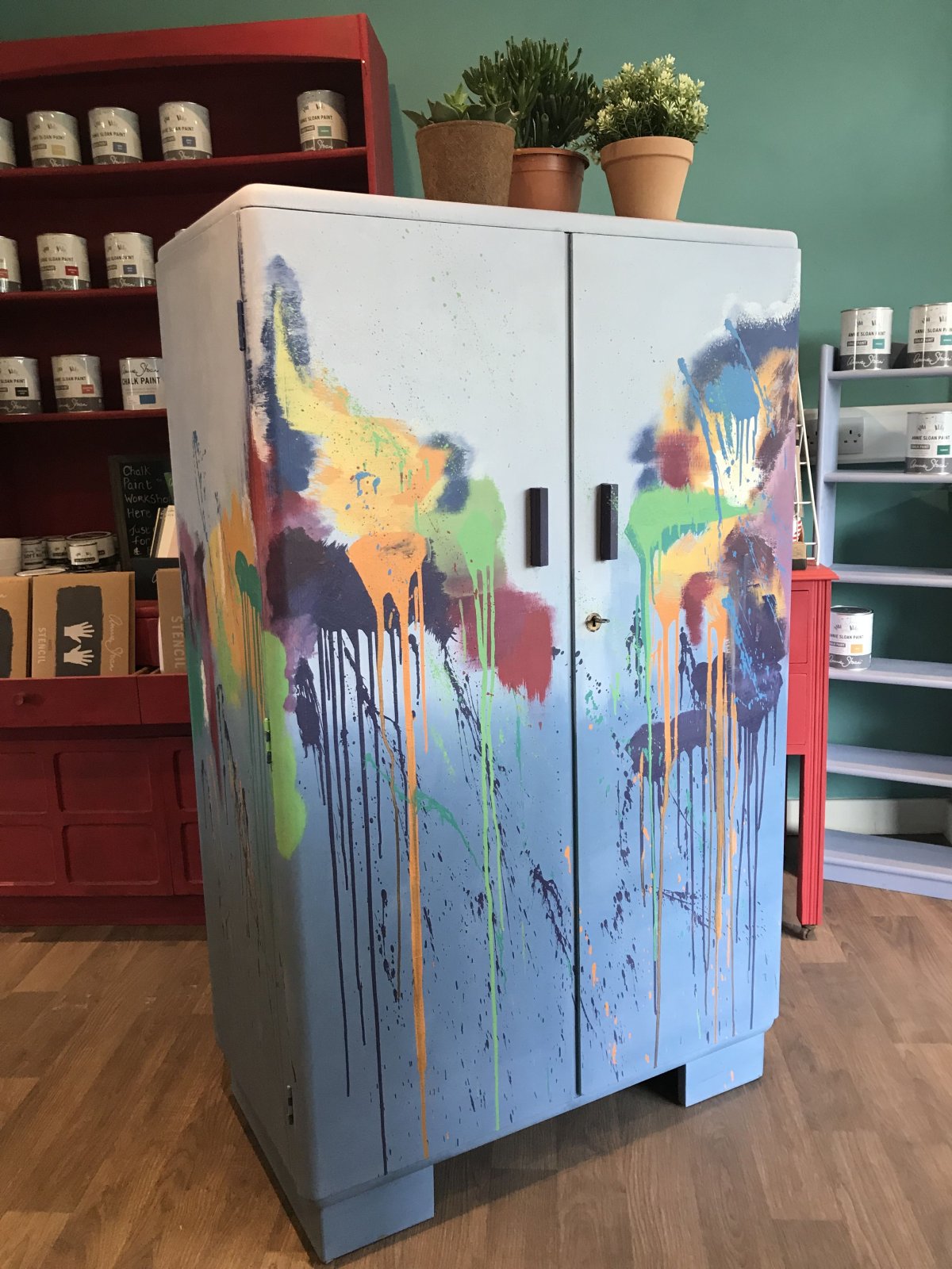 Разрисованные шкафчики