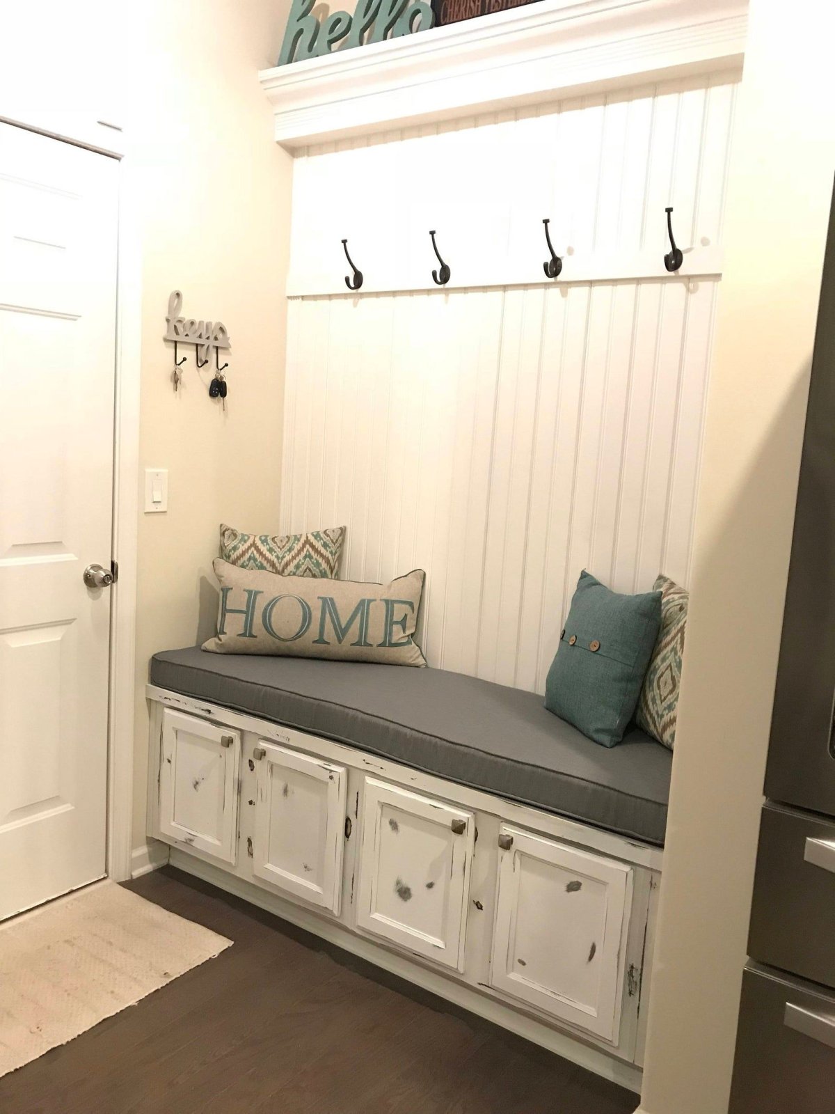 Подушка сидушка в прихожую