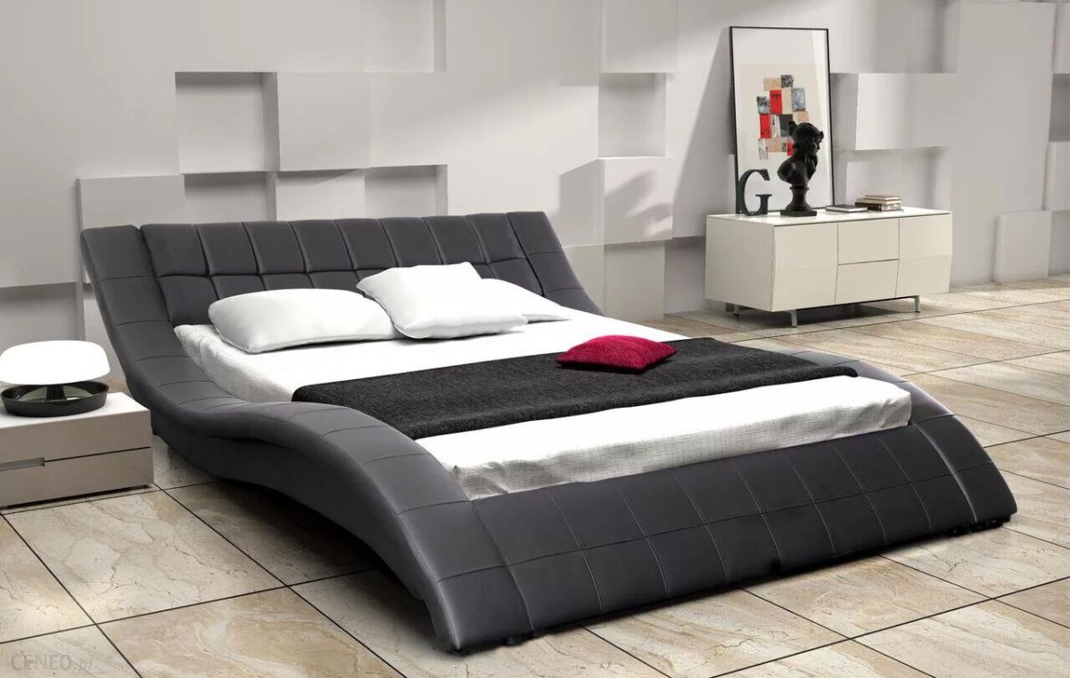 Мягкая кровать