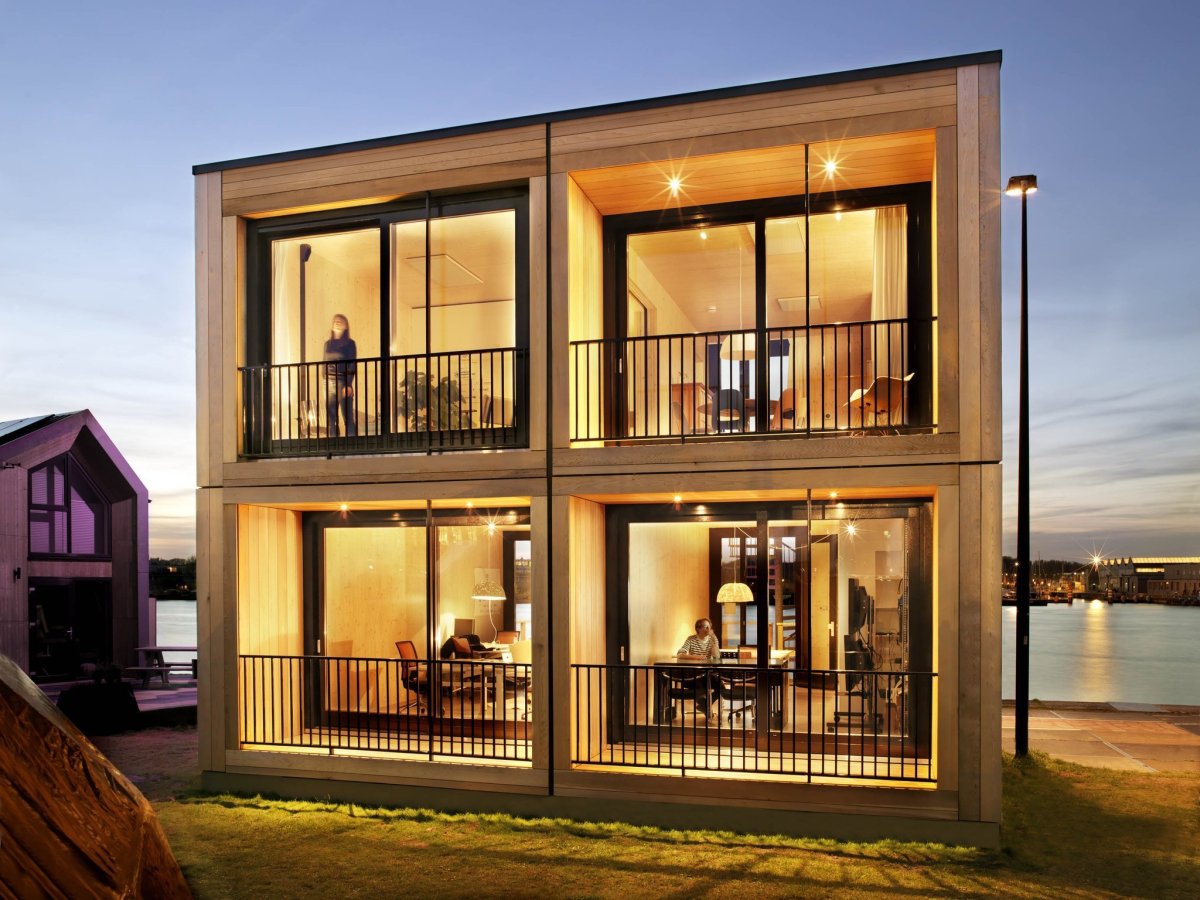 Двухэтажный Тини Хаус