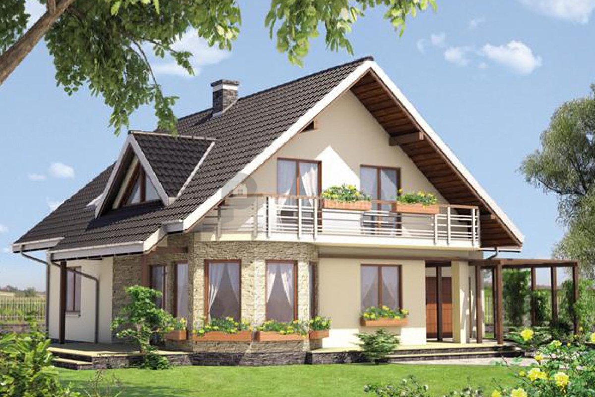 Дом с мансардой и балконом
