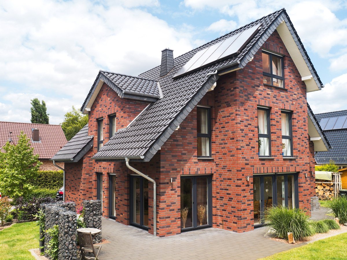 Кирпичный дом