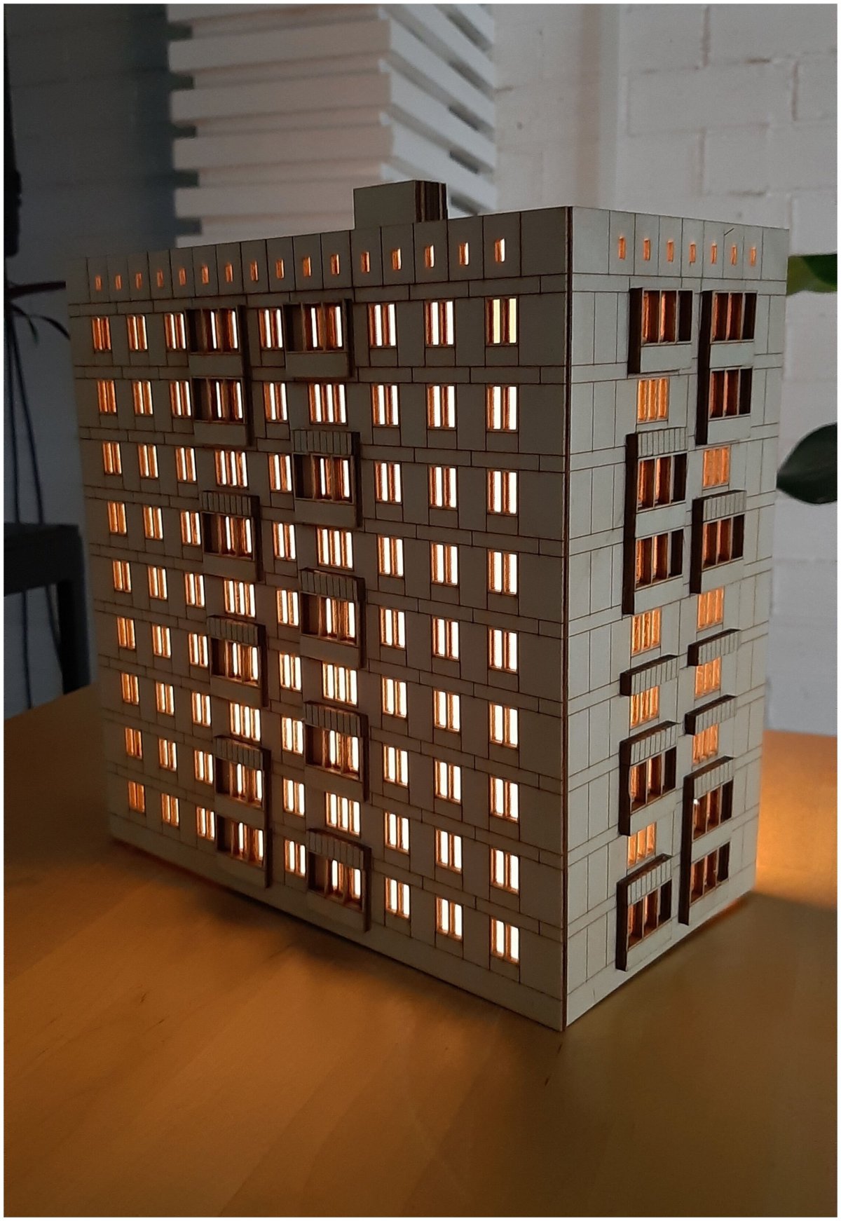 Панелька светильник многоэтажка