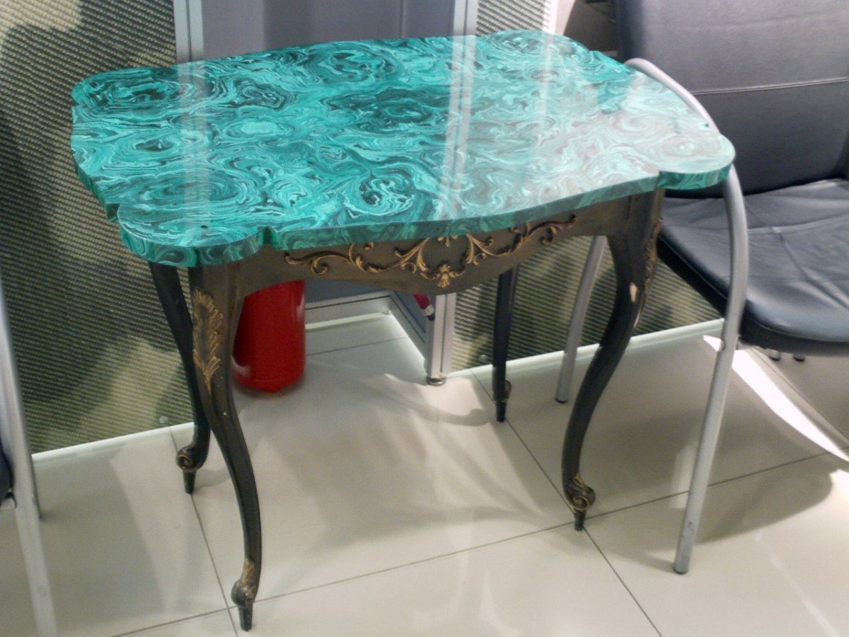 Журнальный столик с Малахитовой столешницей