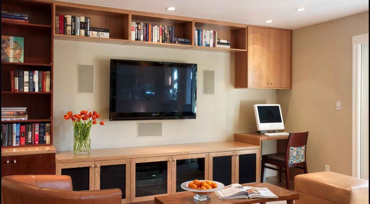 Компьютер в гостиной