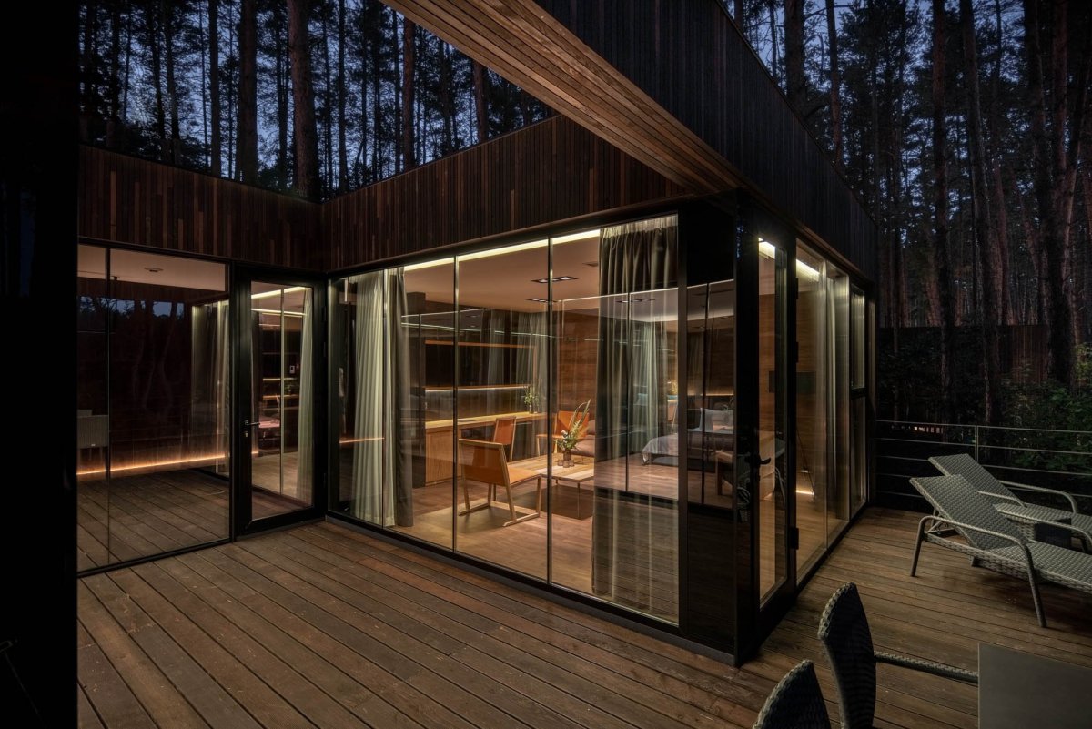 Дом с панорамными окнами