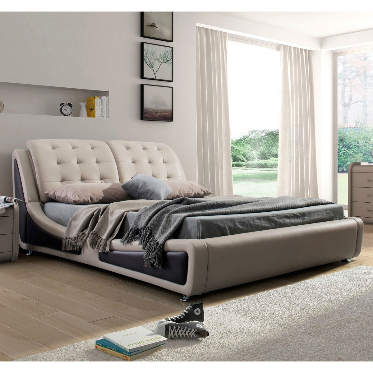 Кожаная Кинг сайз кровать