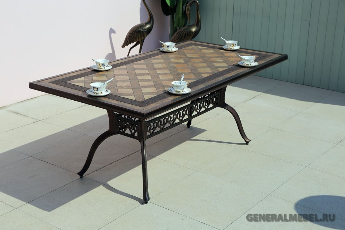 Садовый стол с керамической столешницей