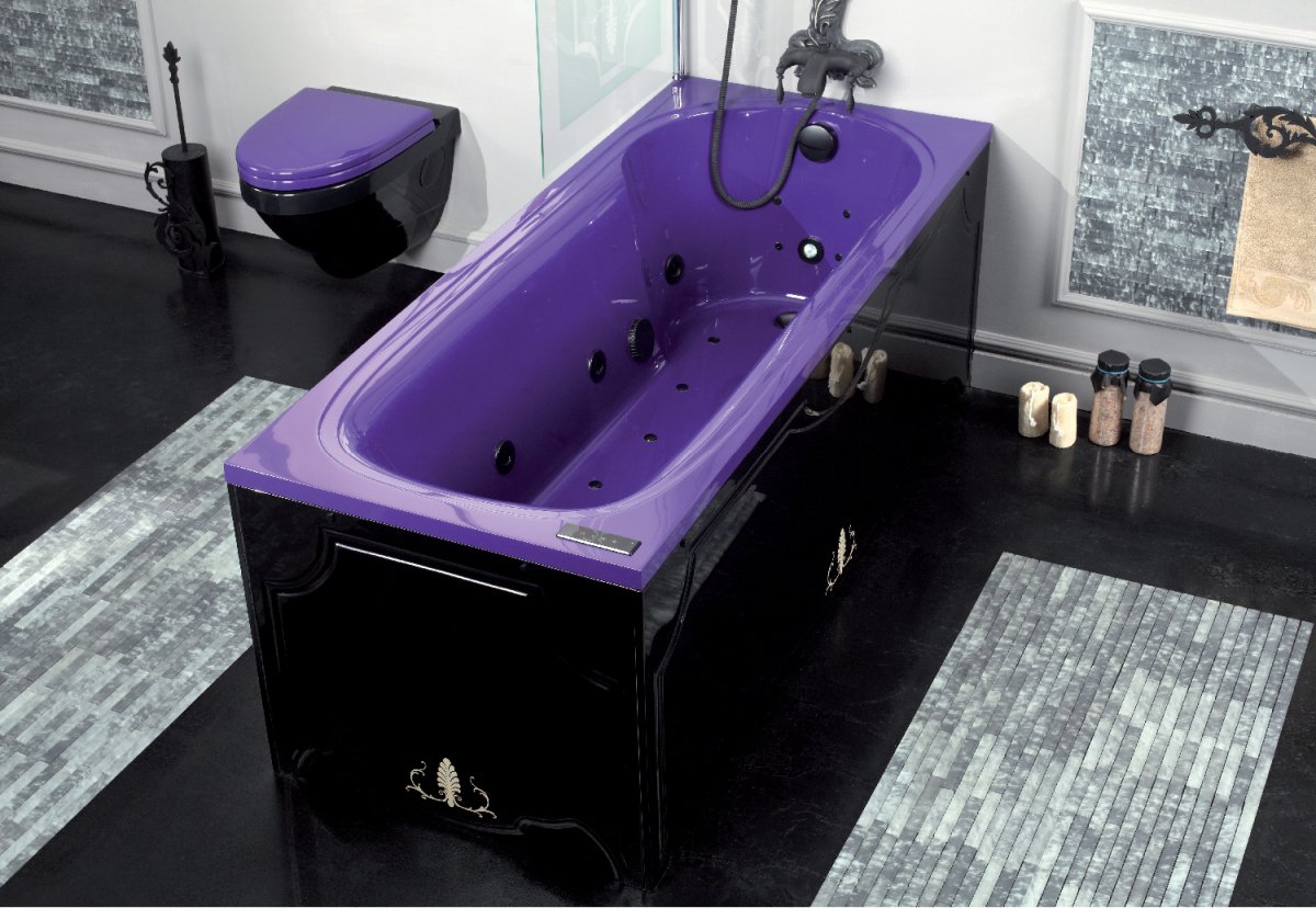 Разноцветные акриловые ванны