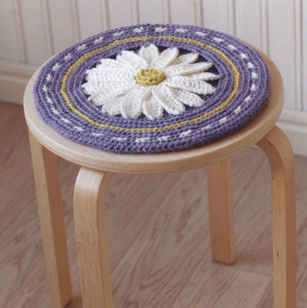 Вязаная сидушка на стул