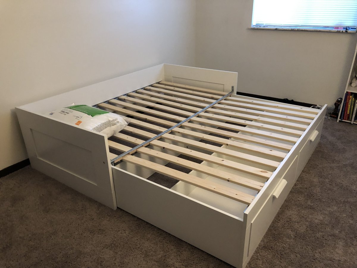 Сборка кровати БРИМНЭС икеа