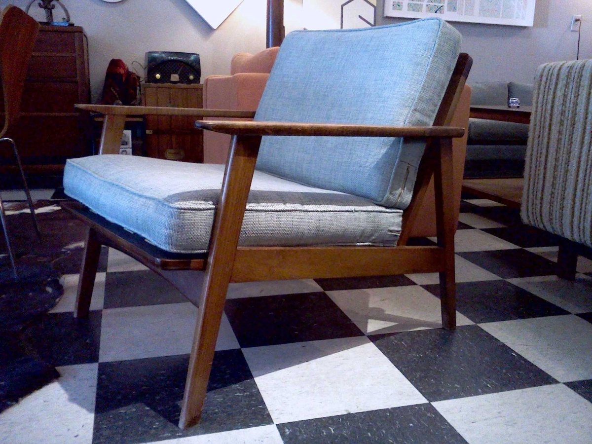 Старое советское кресло