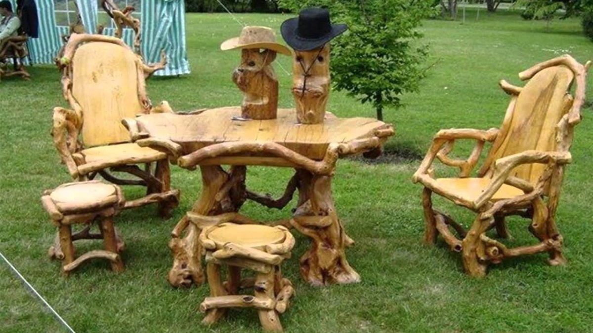 Стулья для сада и дачи из бревна