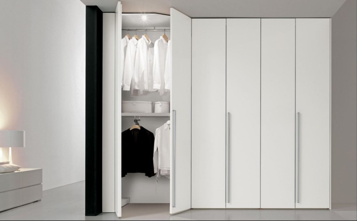 Шкаф ikea с распашными дверьми 120x58x236