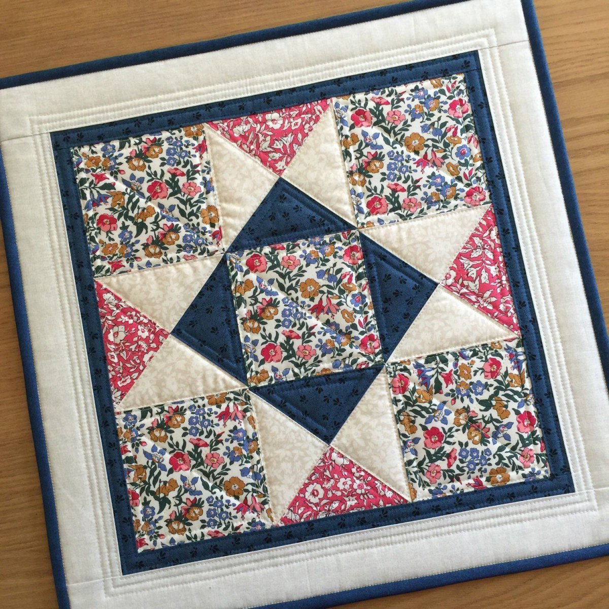 Лоскутные салфетки в стиле пэчворк