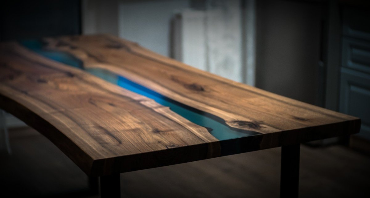 Столы из слэбов с эпоксидной смолы подсветкой