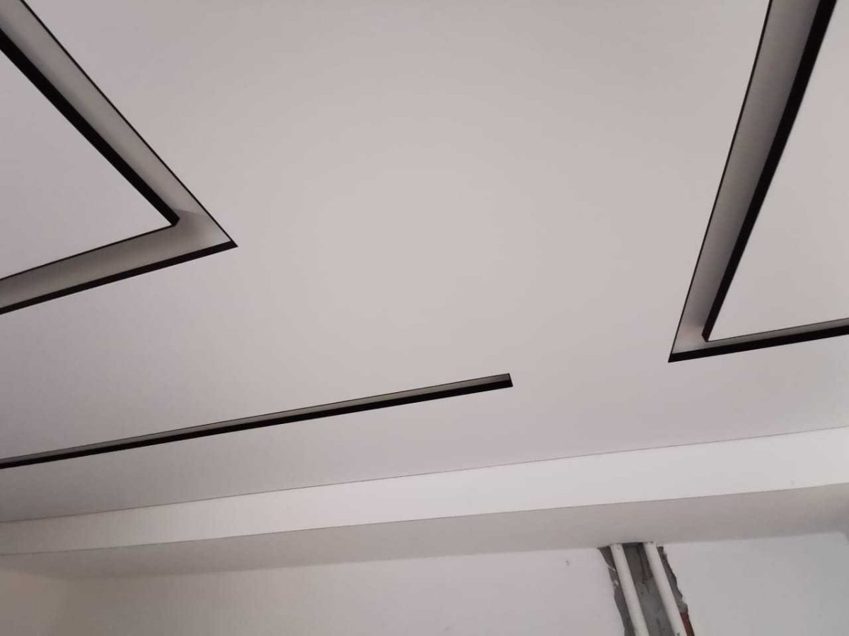 Slott профиль для натяжных потолков