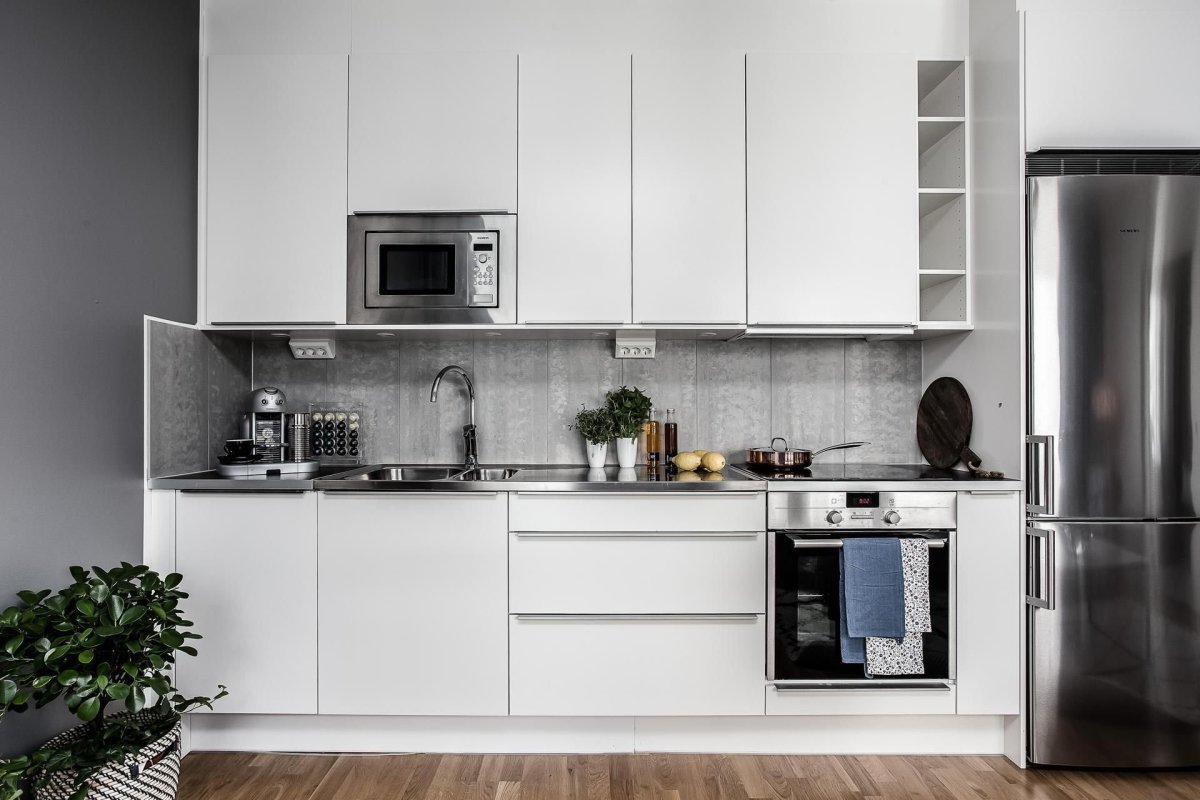 Встроенная СВЧ В верхний шкаф