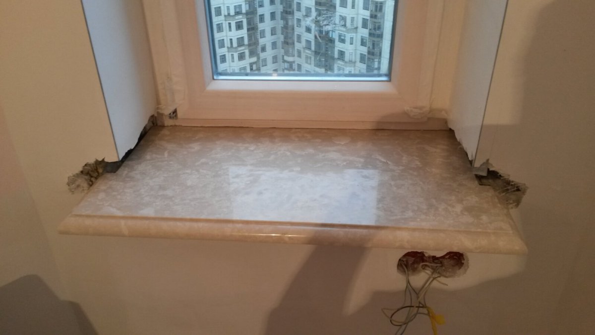 Подоконники из ботияинно класик