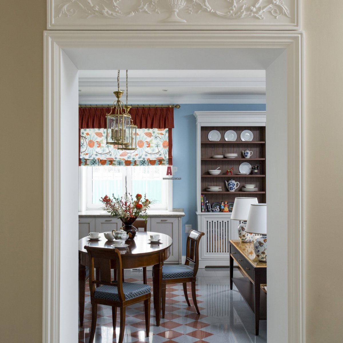 Декор дверного проема