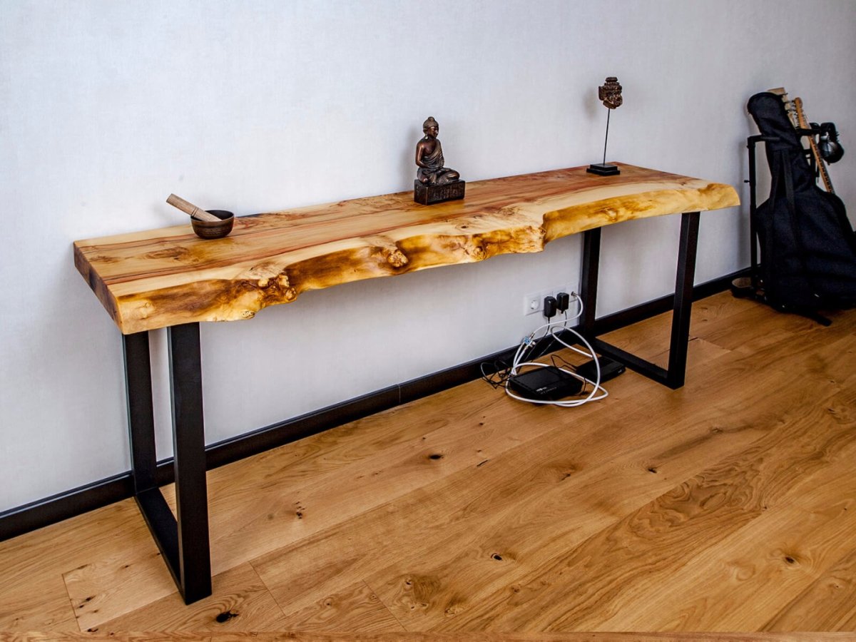 Полка из слэба лофт