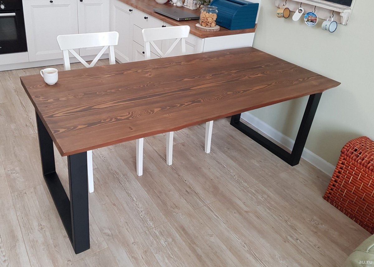 Стол из щита лиственницы