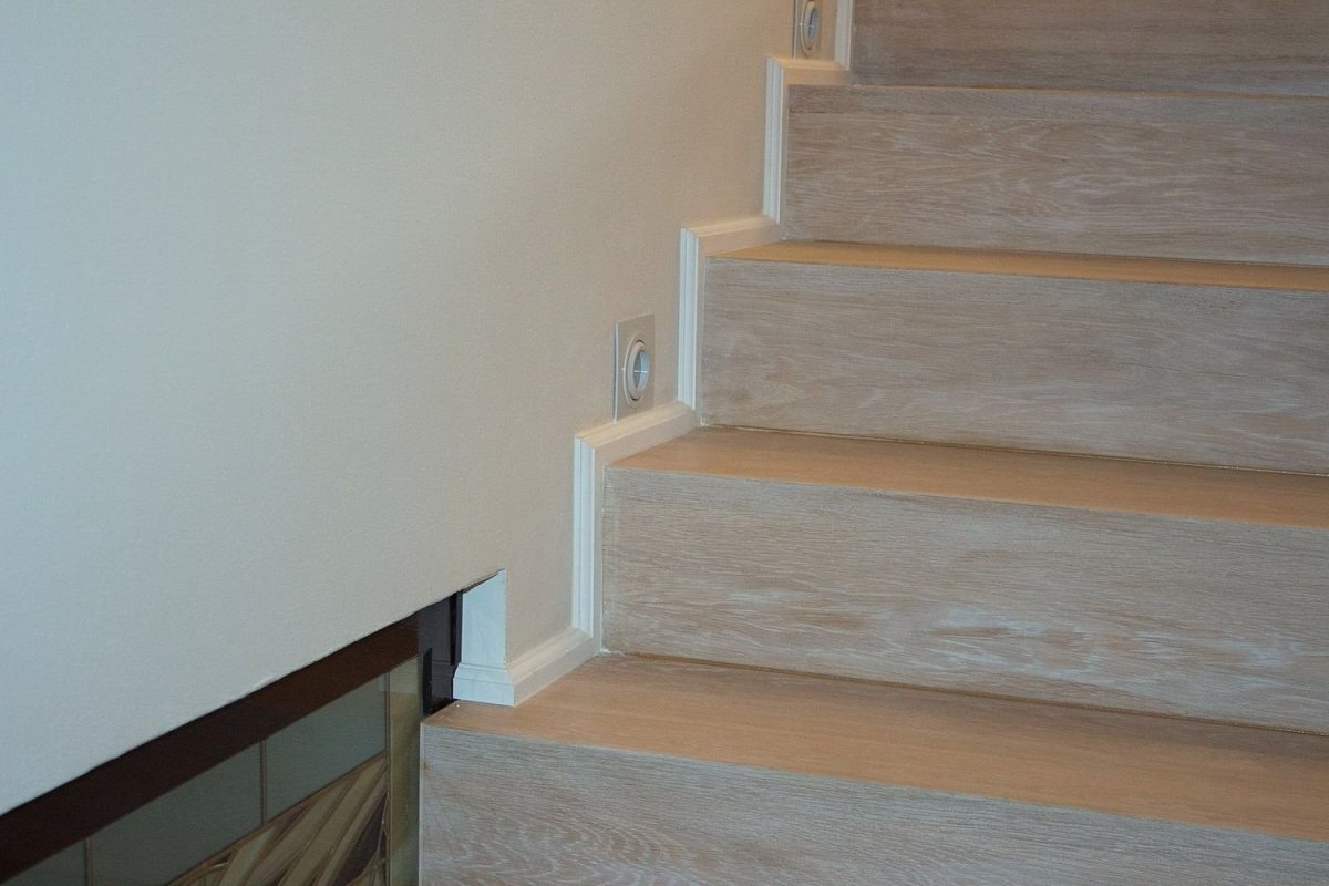 Плинтус на ступеньках