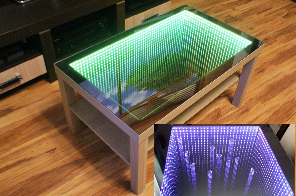 Стол с эффектом бесконечности 55x55см