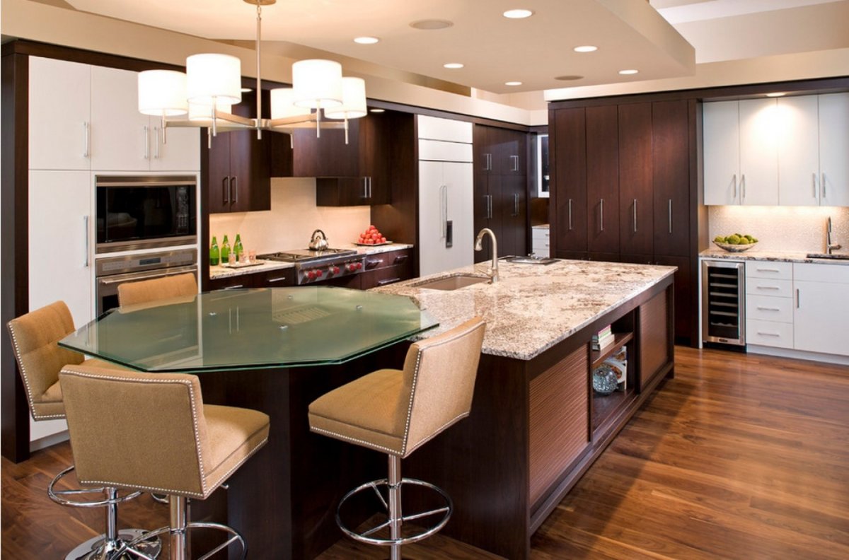 Кухня гостиная с столешницей