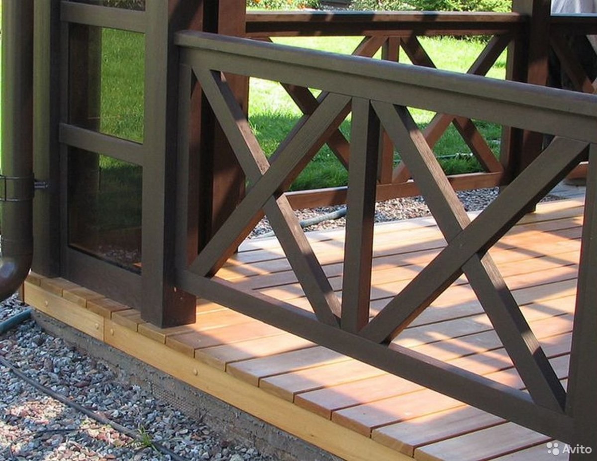 Ограждение из ДПК крест накрест
