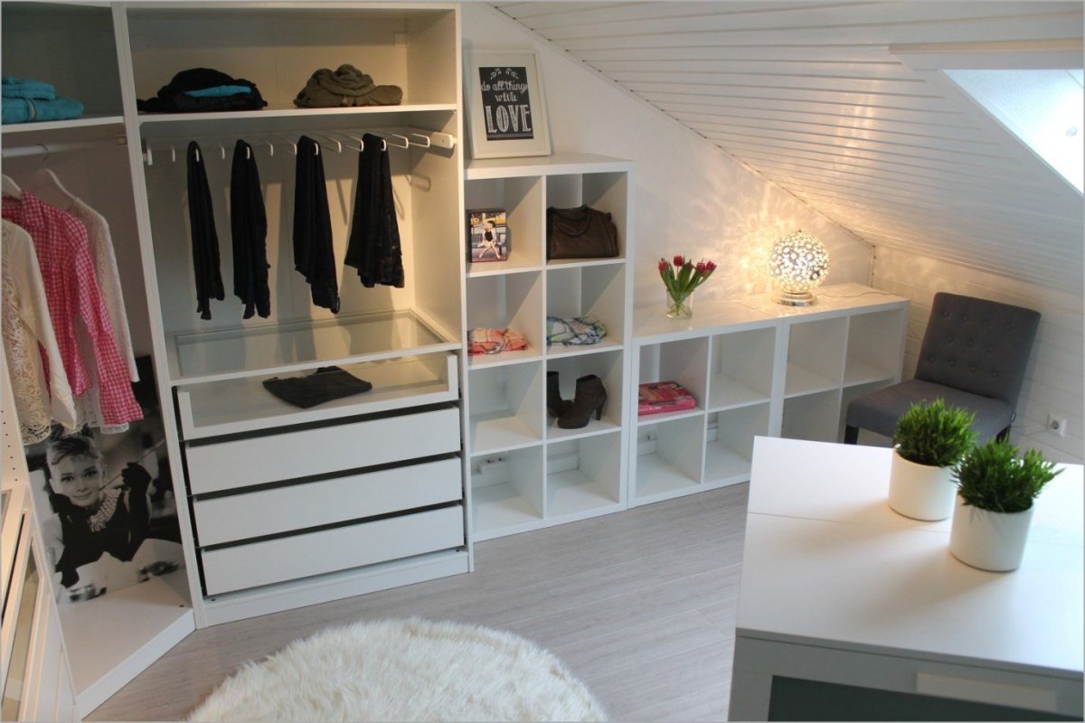 Гардеробная икеа на мансарде