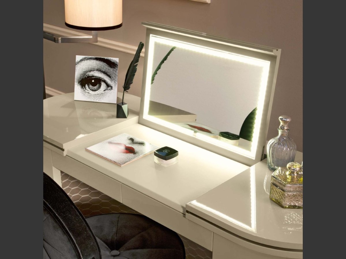 Туалетный столик Tiffany Medea