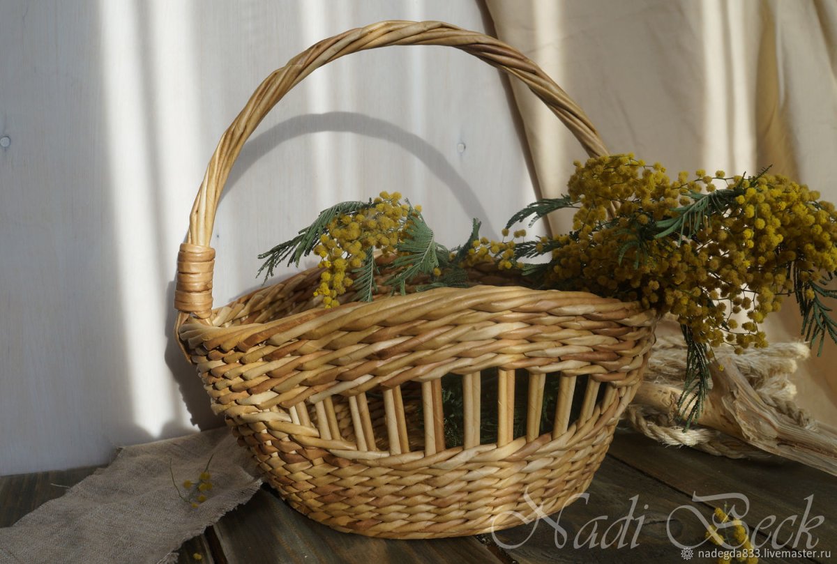 Плетеные ажурные корзины цветочные