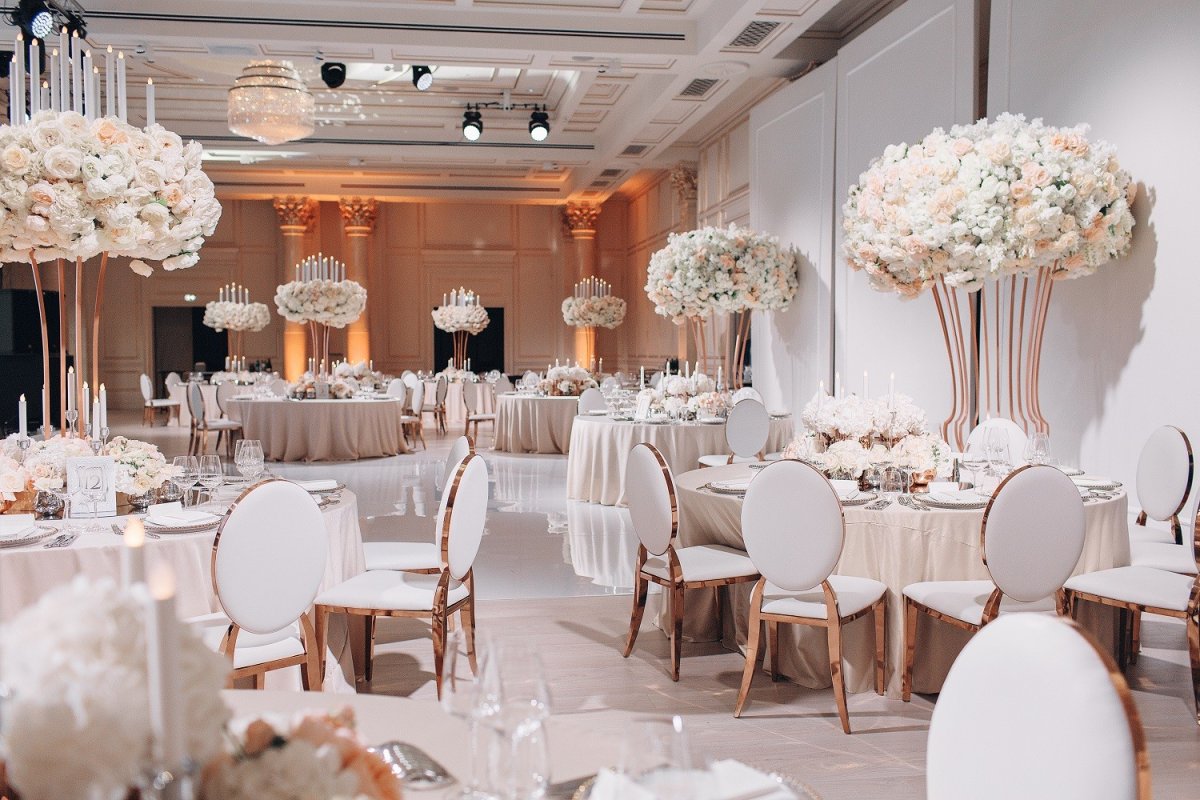 Классический свадебный декор