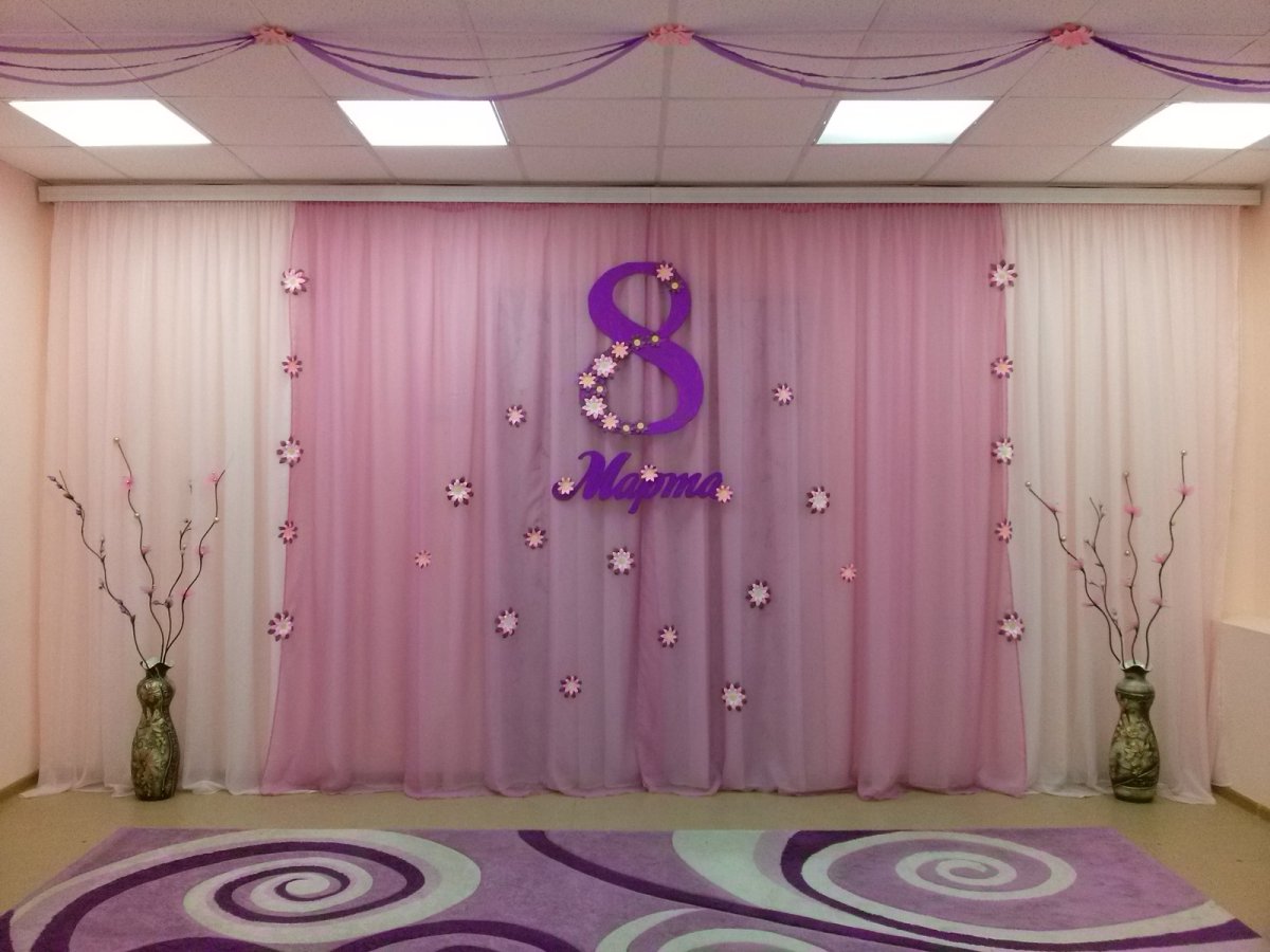 Украшение стены к 8 марта