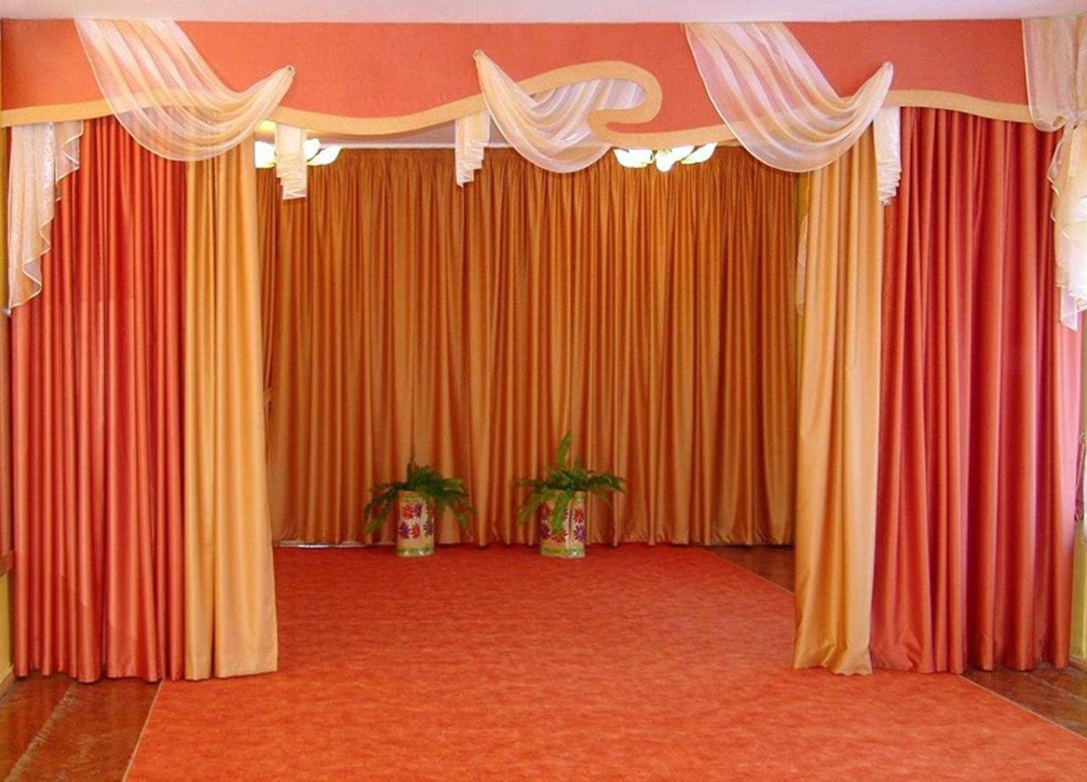 Шторы для актового зала в детском саду
